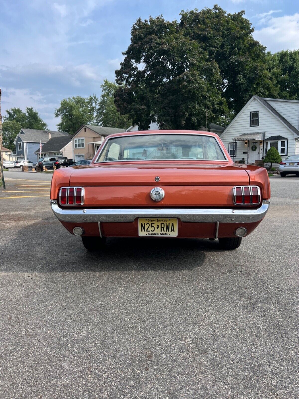 Ford-Mustang-Coupe-1966-Emberglo-Tan-105269-6