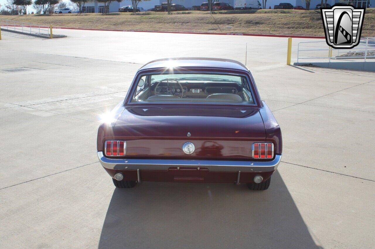 Ford-Mustang-Coupe-1966-Maroon-Tan-157365-5