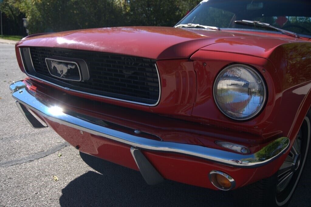 Ford-Mustang-Coupe-1966-Red-Black-106453-10