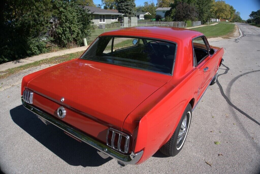 Ford-Mustang-Coupe-1966-Red-Black-106453-5