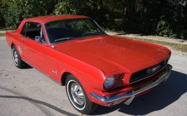 Ford-Mustang-Coupe-1966-Red-Black-106453-7