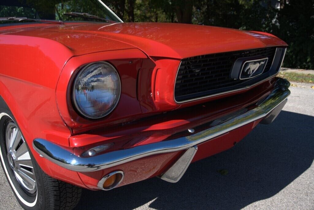 Ford-Mustang-Coupe-1966-Red-Black-106453-9