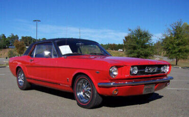 Ford-Mustang-Coupe-1966-Red-Black-115684-2