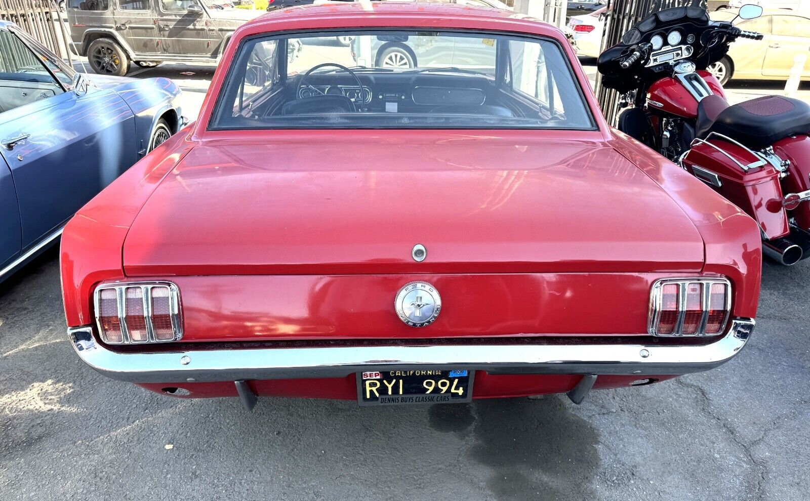 Ford-Mustang-Coupe-1966-Red-Black-126749-4