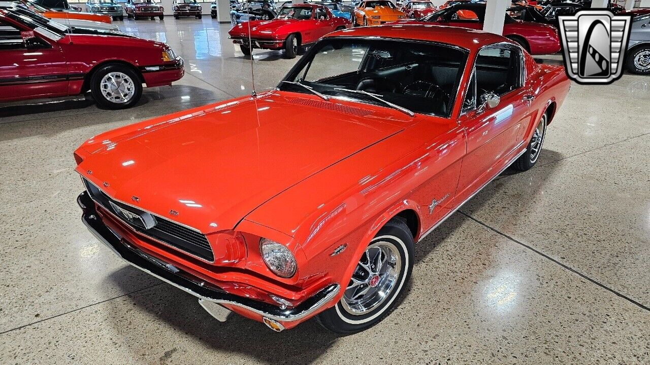 Ford-Mustang-Coupe-1966-Red-Black-162761-2