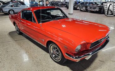 Ford-Mustang-Coupe-1966-Red-Black-162761-5