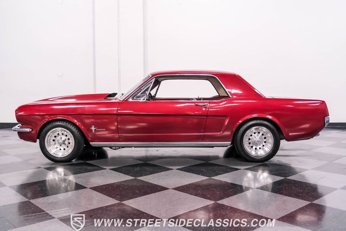 Ford-Mustang-Coupe-1966-Red-Red-67292-2