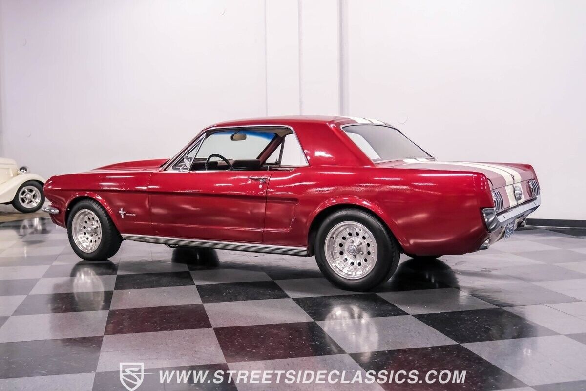 Ford-Mustang-Coupe-1966-Red-Red-67292-7