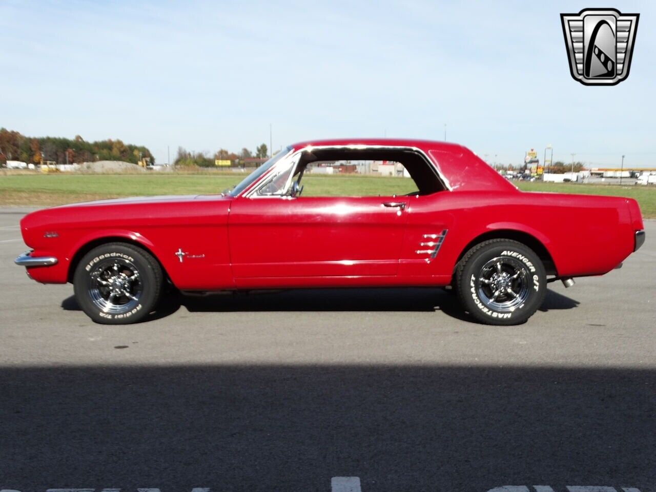 Ford-Mustang-Coupe-1966-Red-Red-67312-4