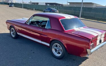 Ford-Mustang-Coupe-1966-Red-Saddle-91549-2