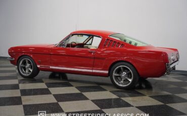 Ford-Mustang-Coupe-1966-Red-White-30635-9