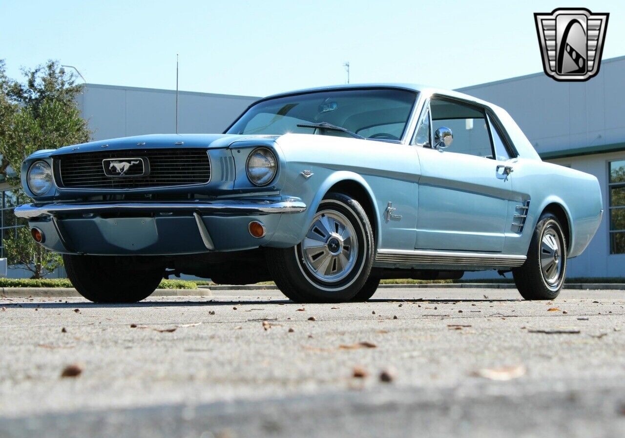 Ford-Mustang-Coupe-1966-Teal-Teal-27515-2