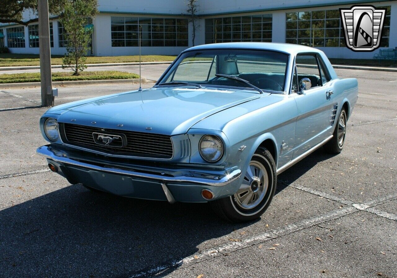 Ford-Mustang-Coupe-1966-Teal-Teal-27515-4