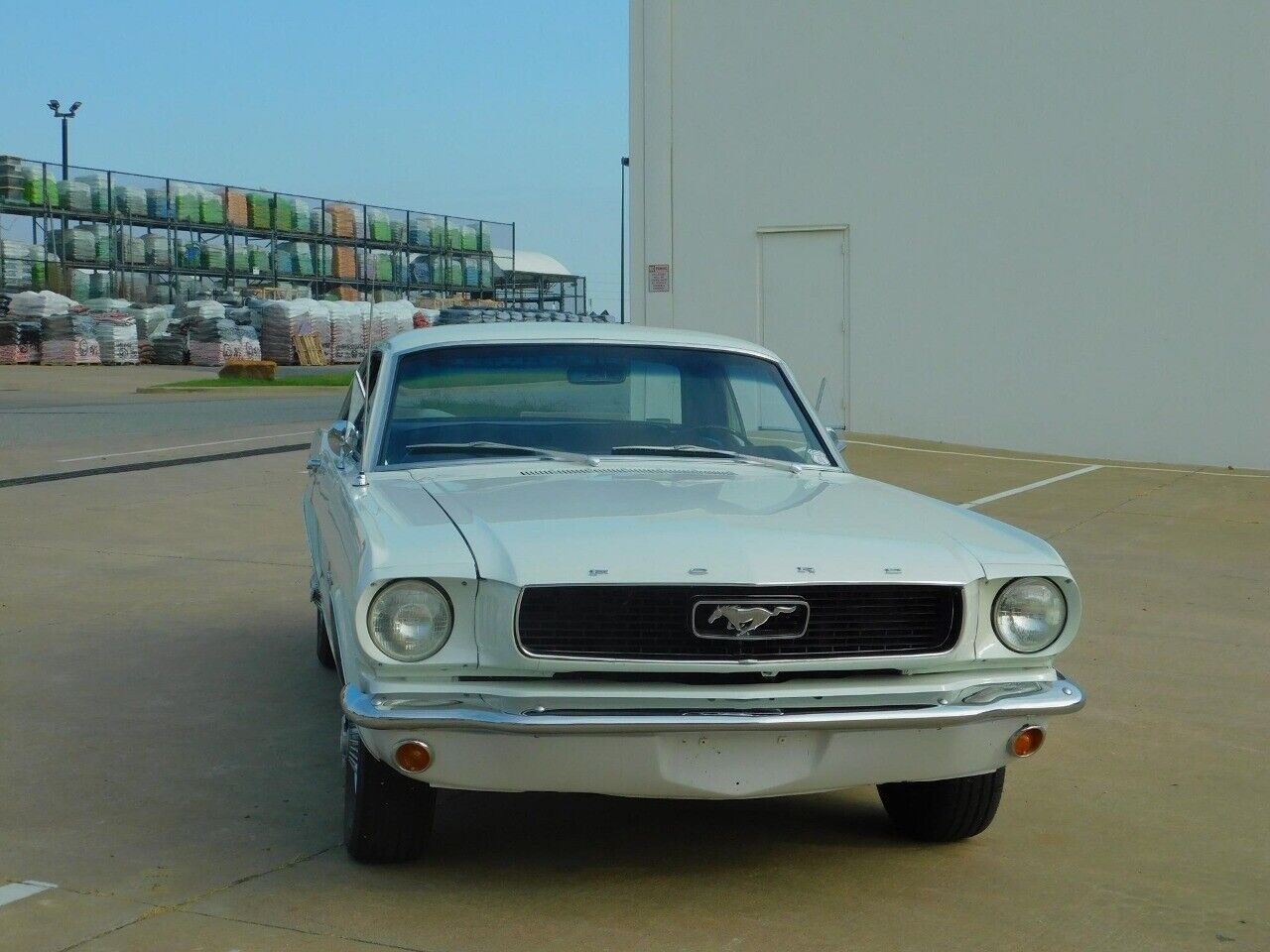 Ford-Mustang-Coupe-1966-White-Black-28207-10