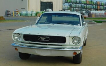 Ford-Mustang-Coupe-1966-White-Black-28207-11