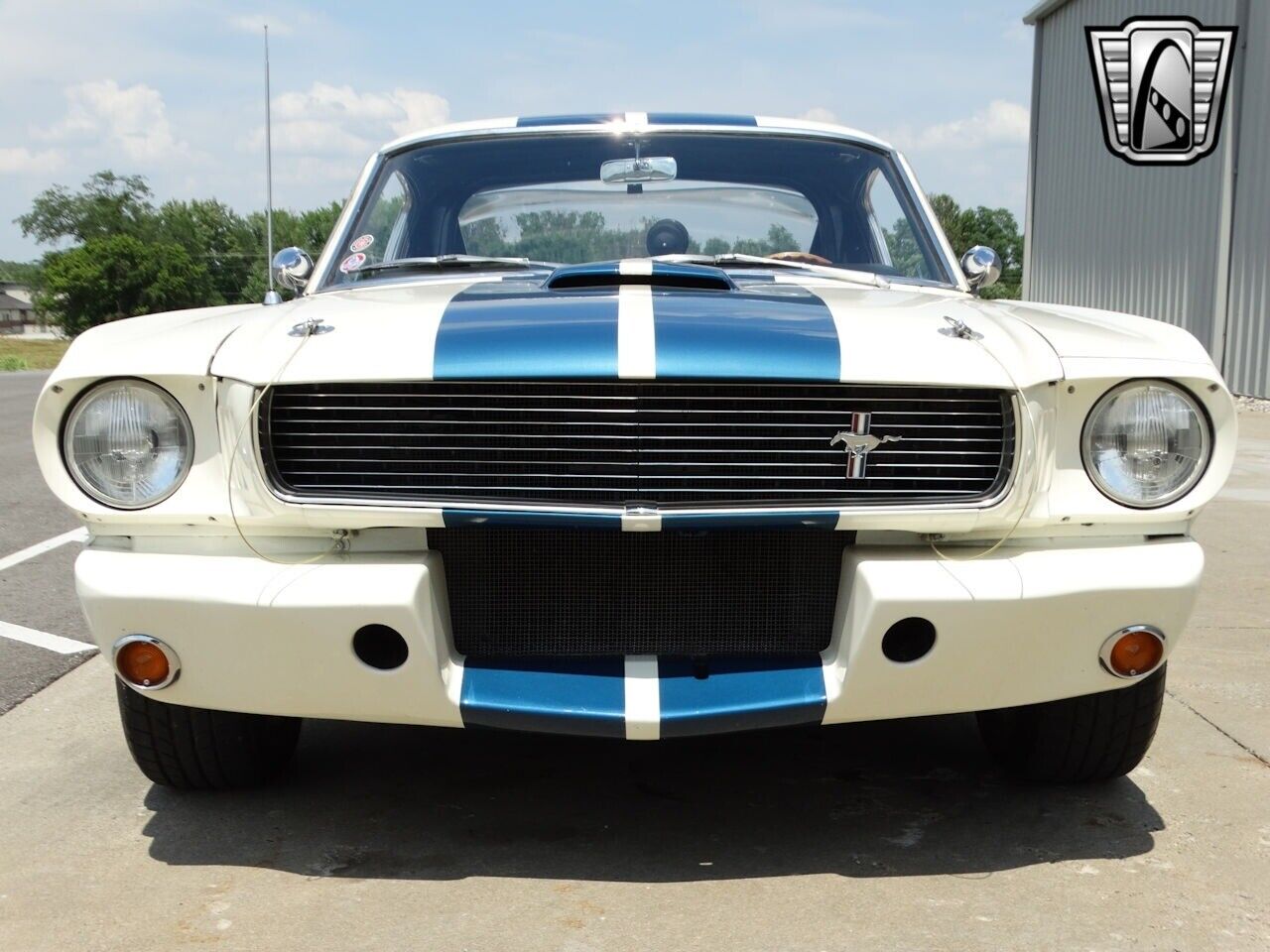 Ford-Mustang-Coupe-1966-White-Black-85109-2