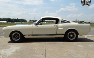 Ford-Mustang-Coupe-1966-White-Black-85109-4