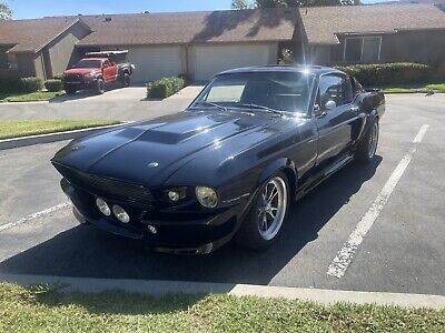 Ford-Mustang-Coupe-1967-Black-805-17