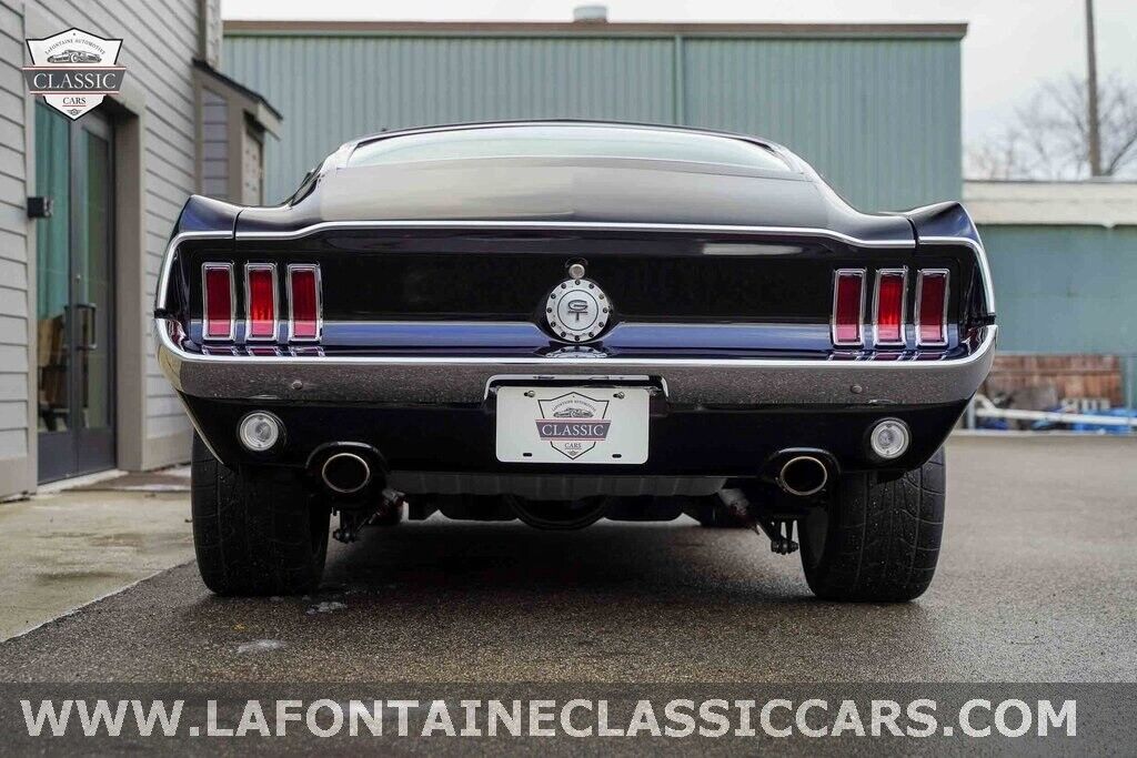 Ford-Mustang-Coupe-1967-Black-Black-201-12