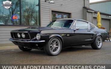 Ford-Mustang-Coupe-1967-Black-Black-201-14