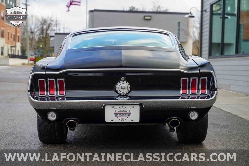 Ford-Mustang-Coupe-1967-Black-Black-201-19