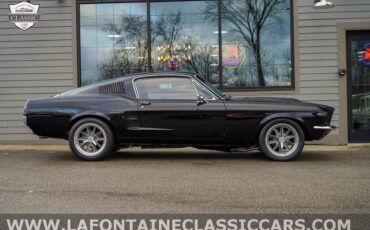 Ford-Mustang-Coupe-1967-Black-Black-201-39