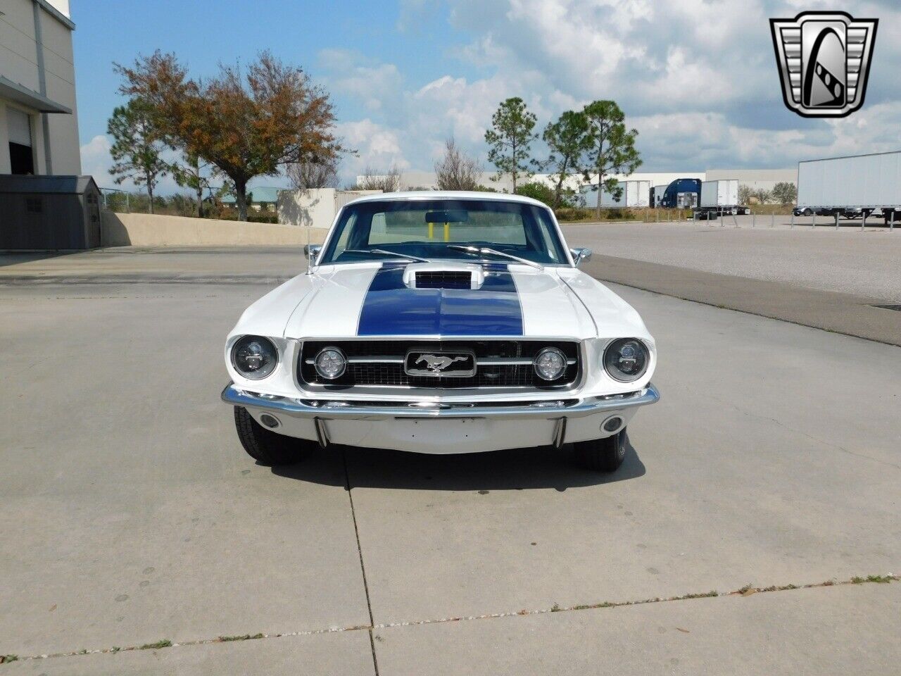 Ford-Mustang-Coupe-1967-Blue-Blue-53287-2