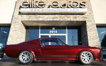 Ford-Mustang-Coupe-1967-Red-Black-80-1