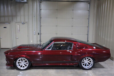 Ford-Mustang-Coupe-1967-Red-Black-80-9