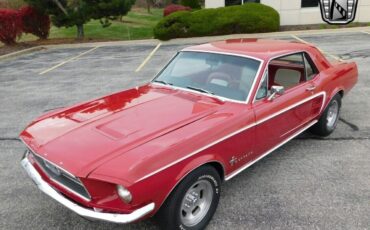 Ford-Mustang-Coupe-1967-Red-Red-72435-2