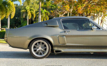 Ford-Mustang-Coupe-1967-Silver-Black-1876-9