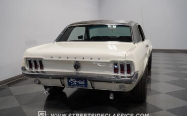 Ford-Mustang-Coupe-1967-White-Black-53215-10