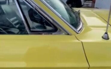 Ford-Mustang-Coupe-1967-Yellow-Black-3219-15