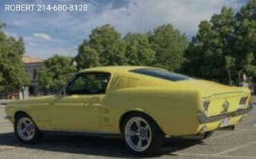 Ford-Mustang-Coupe-1967-Yellow-Black-3219-3