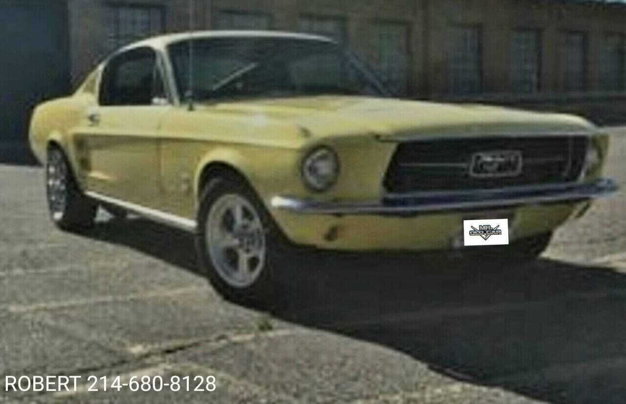 Ford-Mustang-Coupe-1967-Yellow-Black-3219-4