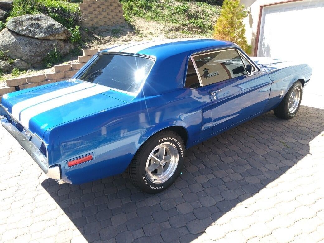 Ford-Mustang-Coupe-1968-Blue-Black-64990-2