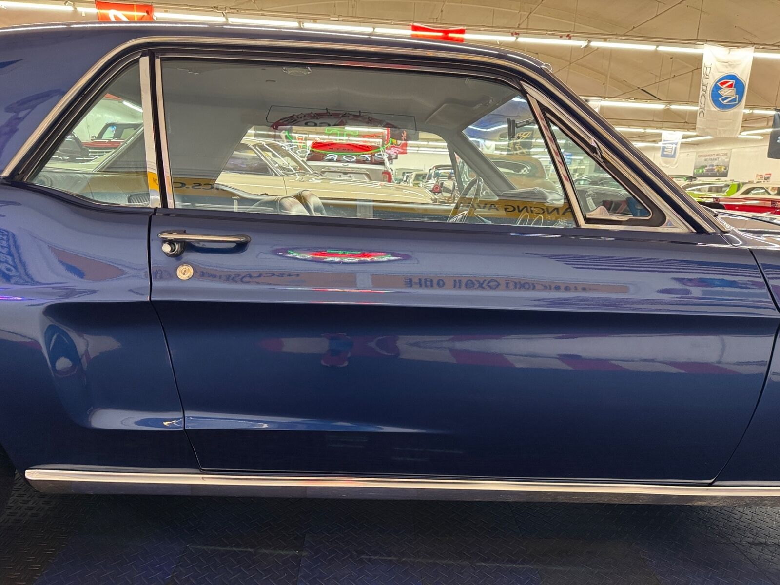 Ford-Mustang-Coupe-1968-Blue-Blue-10741-25