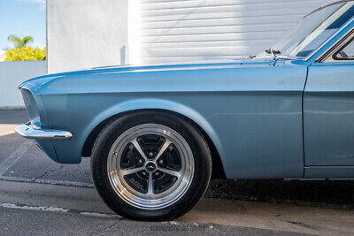 Ford-Mustang-Coupe-1968-Blue-Red-2-3