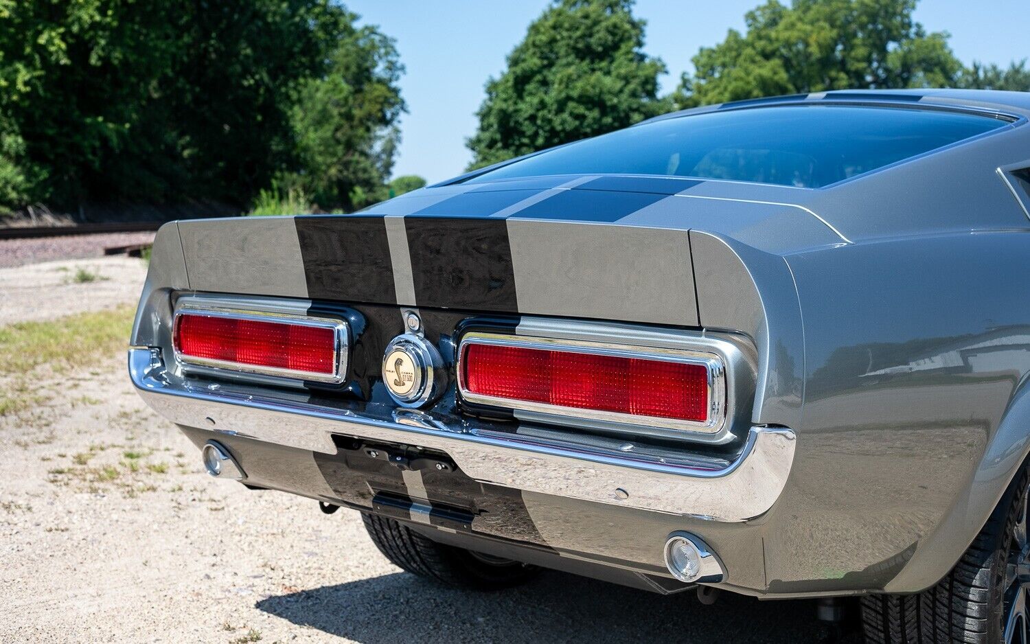 Ford-Mustang-Coupe-1968-Gray-Black-2417-20