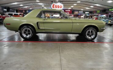 Ford-Mustang-Coupe-1968-Green-Olive-0-23