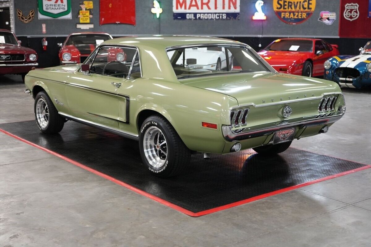 Ford-Mustang-Coupe-1968-Green-Olive-0-3