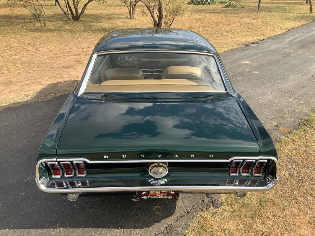 Ford-Mustang-Coupe-1968-Green-Tan-29375-4