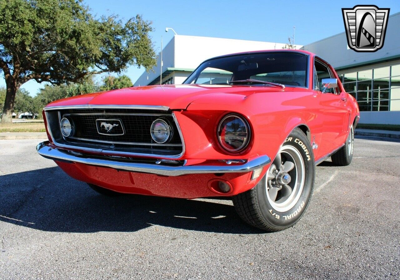 Ford-Mustang-Coupe-1968-Red-Black-38916-11