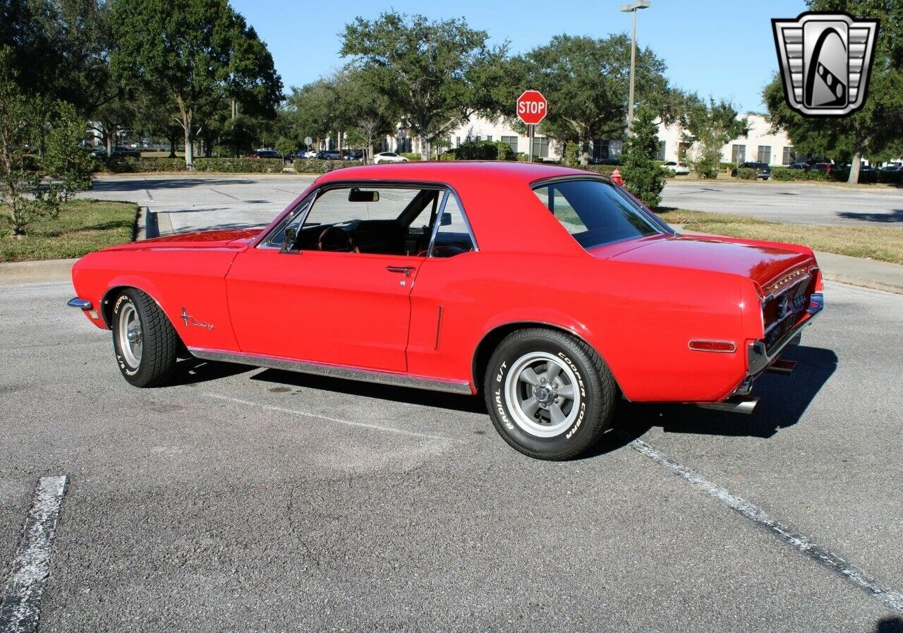 Ford-Mustang-Coupe-1968-Red-Black-38916-5