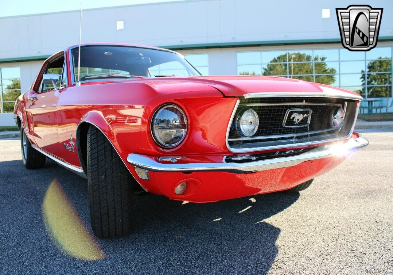 Ford-Mustang-Coupe-1968-Red-Black-38916-9