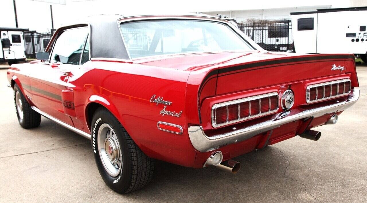 Ford-Mustang-Coupe-1968-Red-Black-73098-36