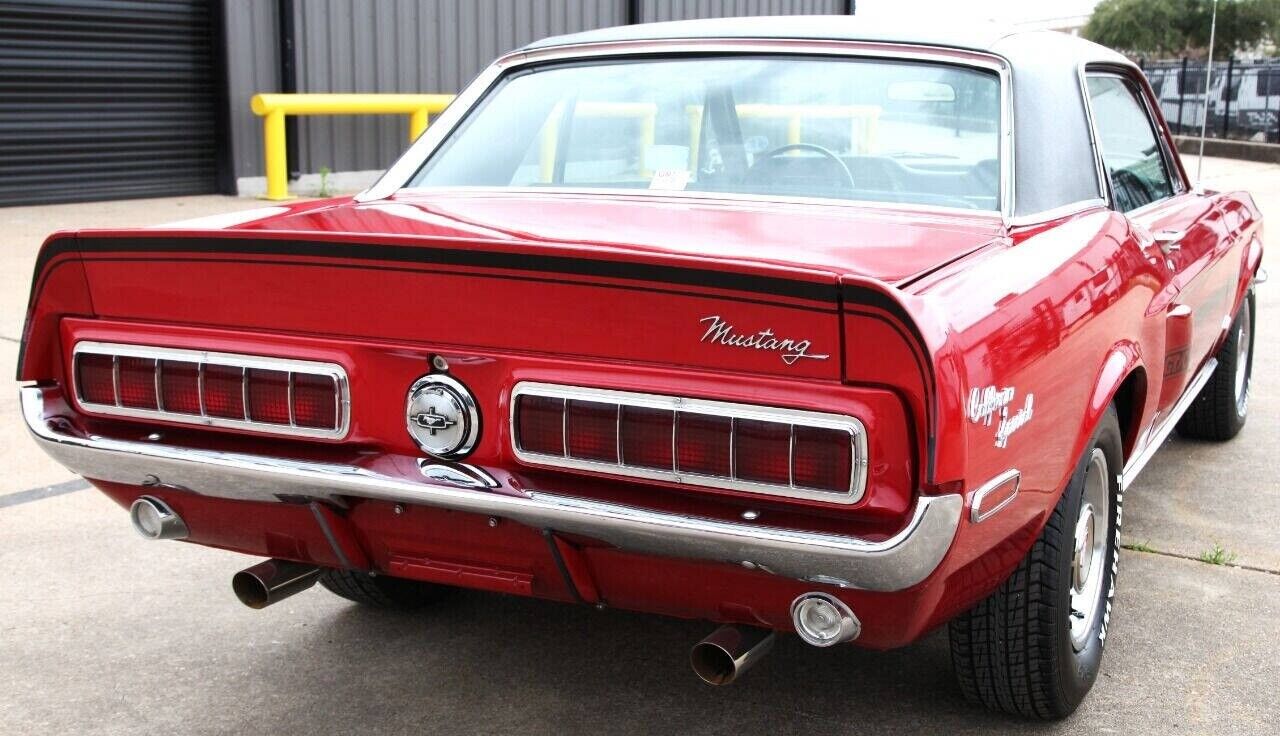 Ford-Mustang-Coupe-1968-Red-Black-73098-38