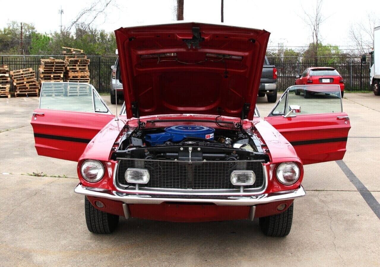 Ford-Mustang-Coupe-1968-Red-Black-73098-7