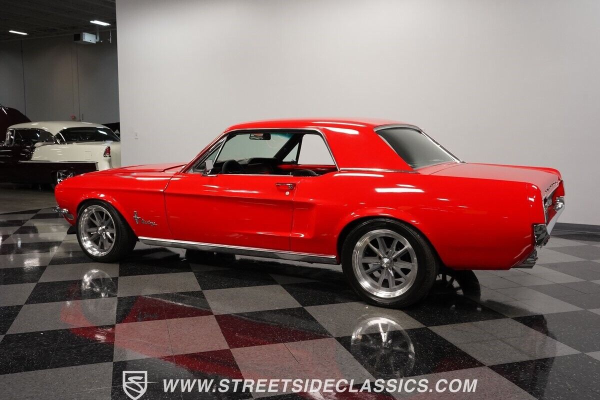 Ford-Mustang-Coupe-1968-Red-Black-7981-8