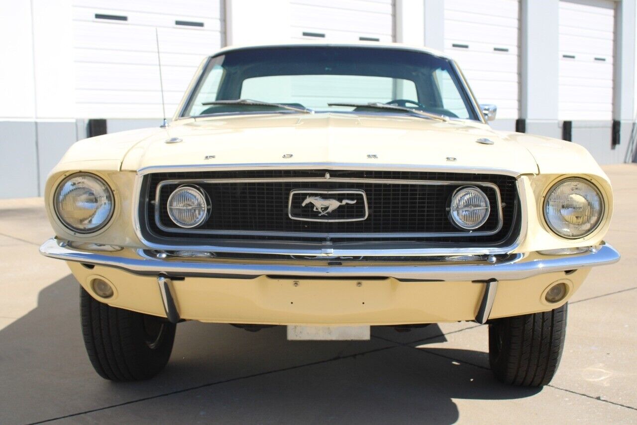 Ford-Mustang-Coupe-1968-Yellow-Black-144604-10